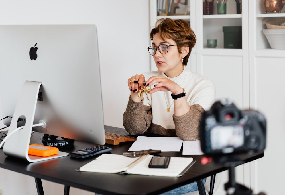 image of How to Make Passive Income While Working a Full-Time Job